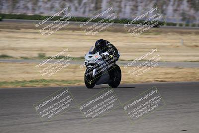 media/Jun-16-2024-Lets Ride (Sun) [[4ae6dd1f02]]/Group B/Grid and Front Straight/